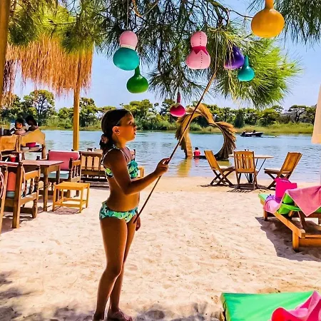 Pine & Luxury Concept 厄吕代尼兹