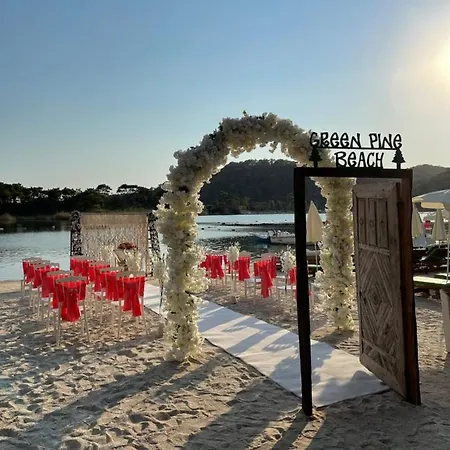 Pine & Luxury Concept Szálloda Oludeniz