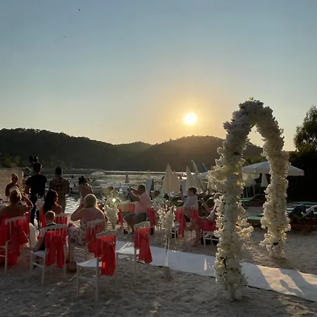 Szálloda Pine & Luxury Concept *