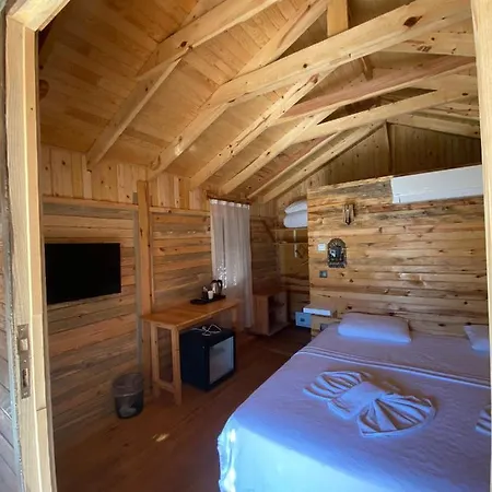 Pine & Luxury Concept Szálloda Oludeniz